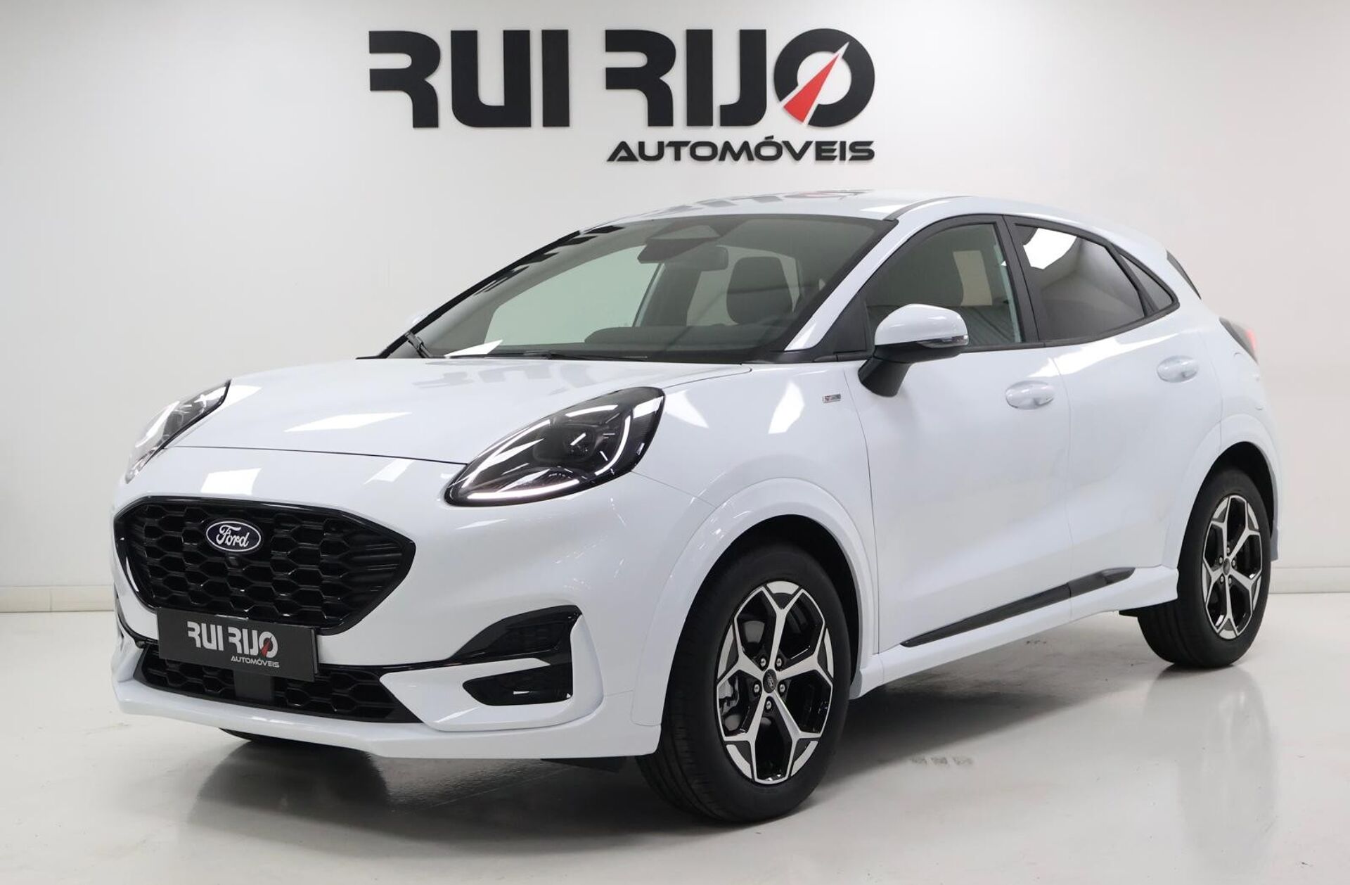 FORD Puma 1.0 EcoBoost mHEV ST-Line