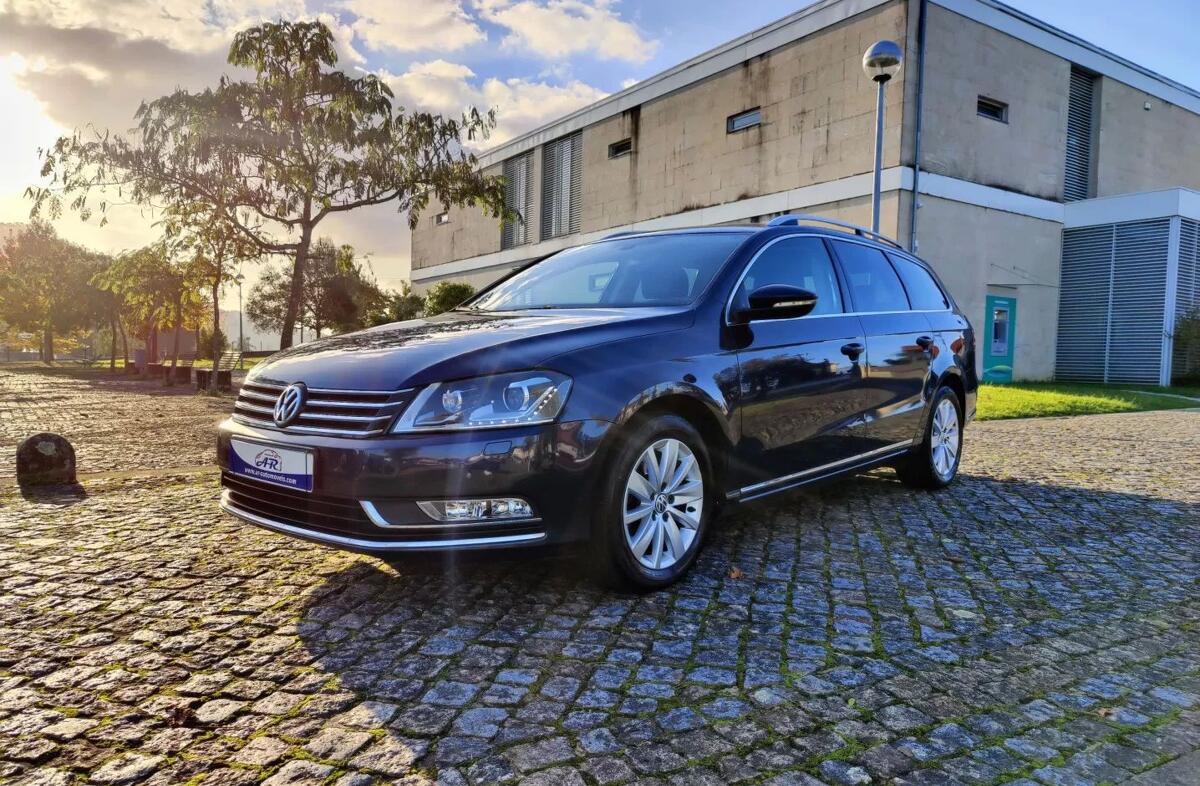 VOLKSWAGEN Passat 2.0 TDi Confortline