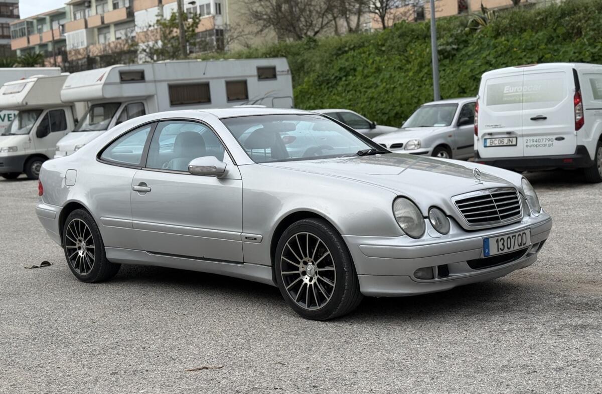 MERCEDES Classe CLK CLK 200 Kompressor Avantgarde