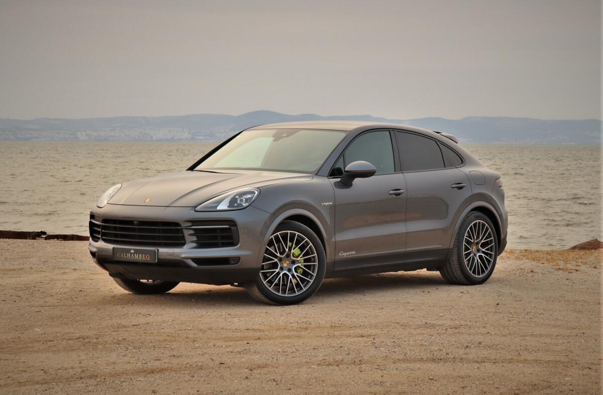 PORSCHE Cayenne E-Hybrid