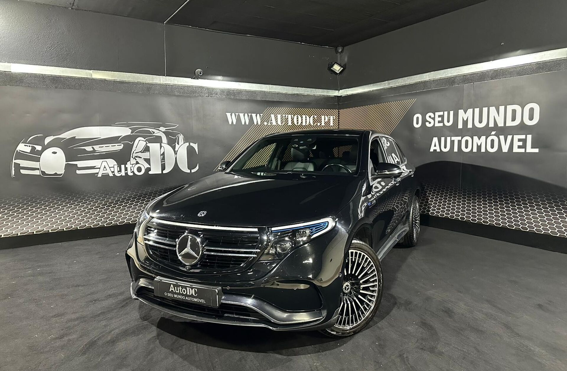 MERCEDES EQC 400 4Matic