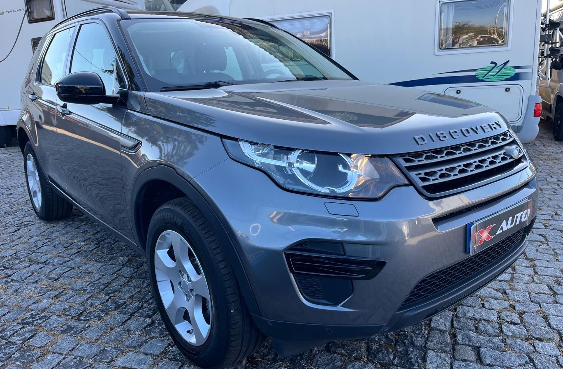 LAND ROVER Discovery 2.0 TD4 HSE Auto