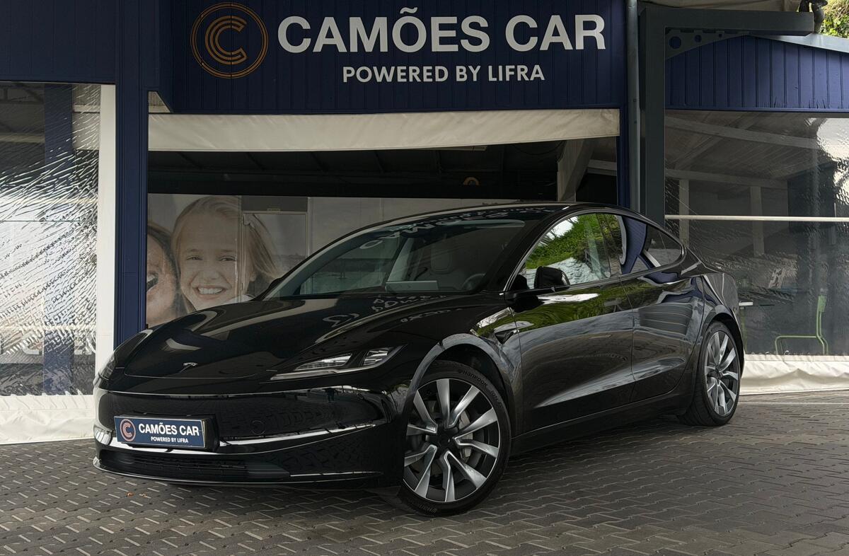 TESLA Model 3 Long Range Tração Traseira