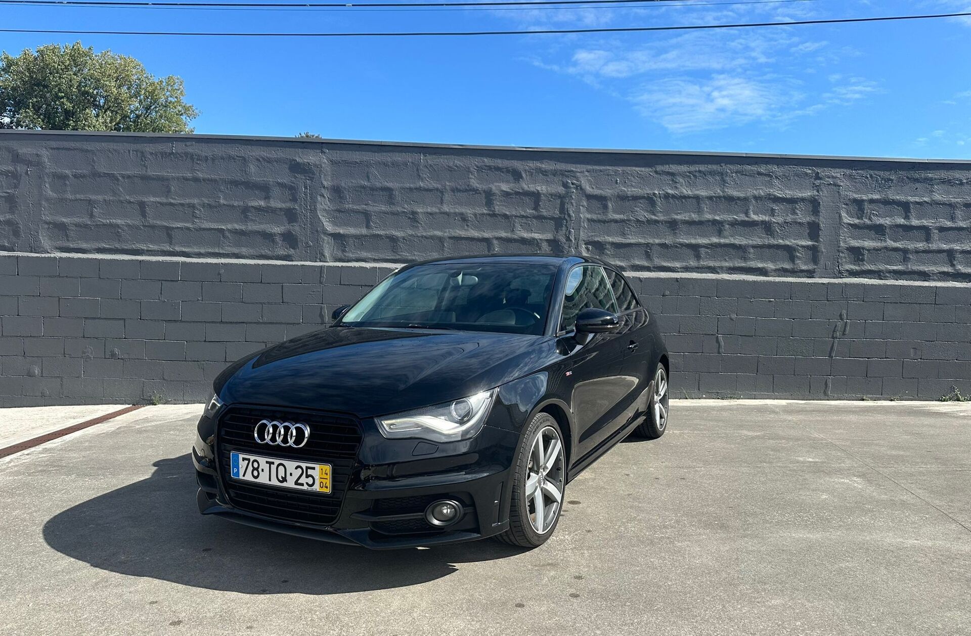 AUDI A1 1.6 TDi S-line
