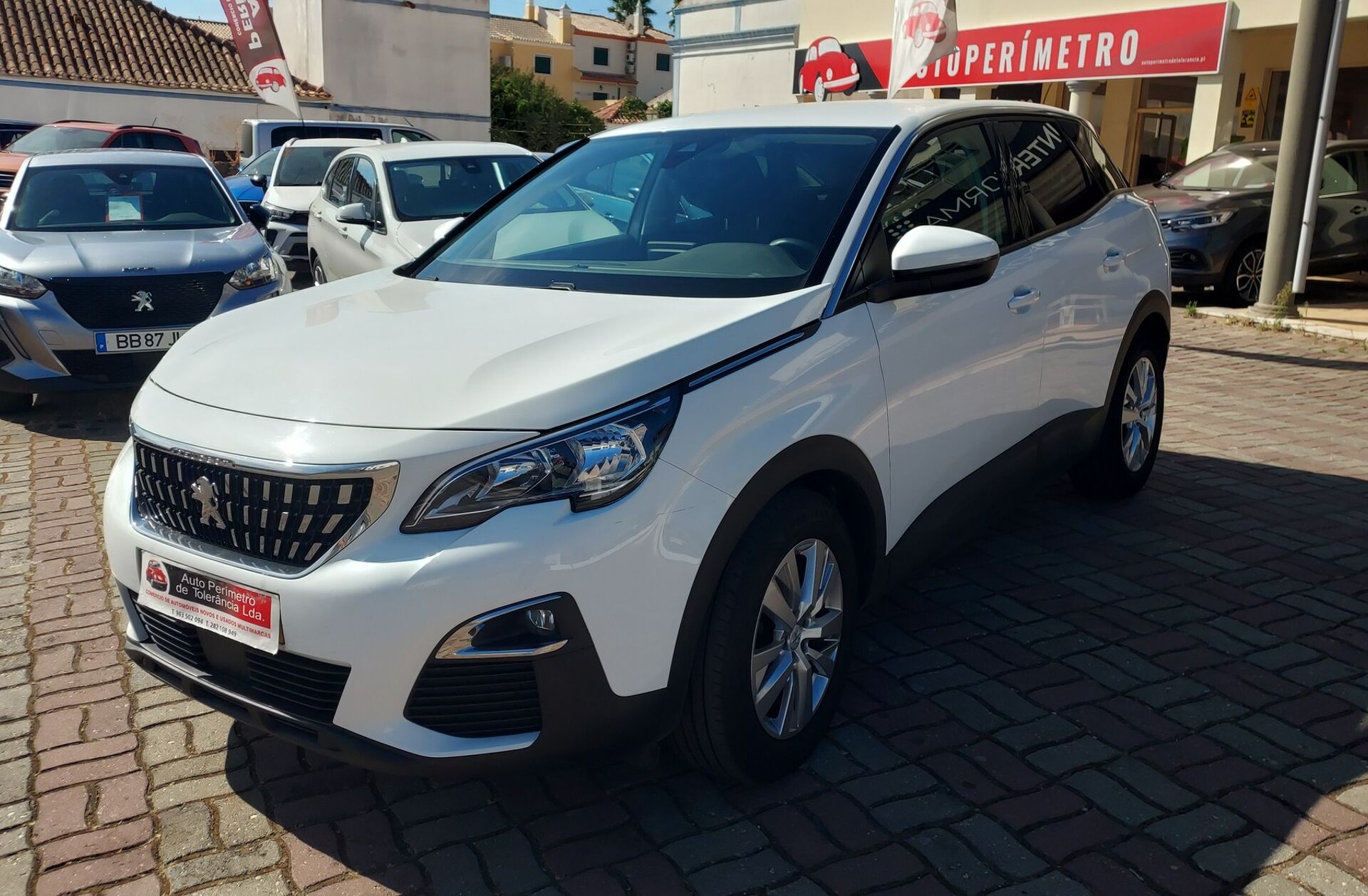 PEUGEOT 3008 1.5 BlueHDi Active Pack