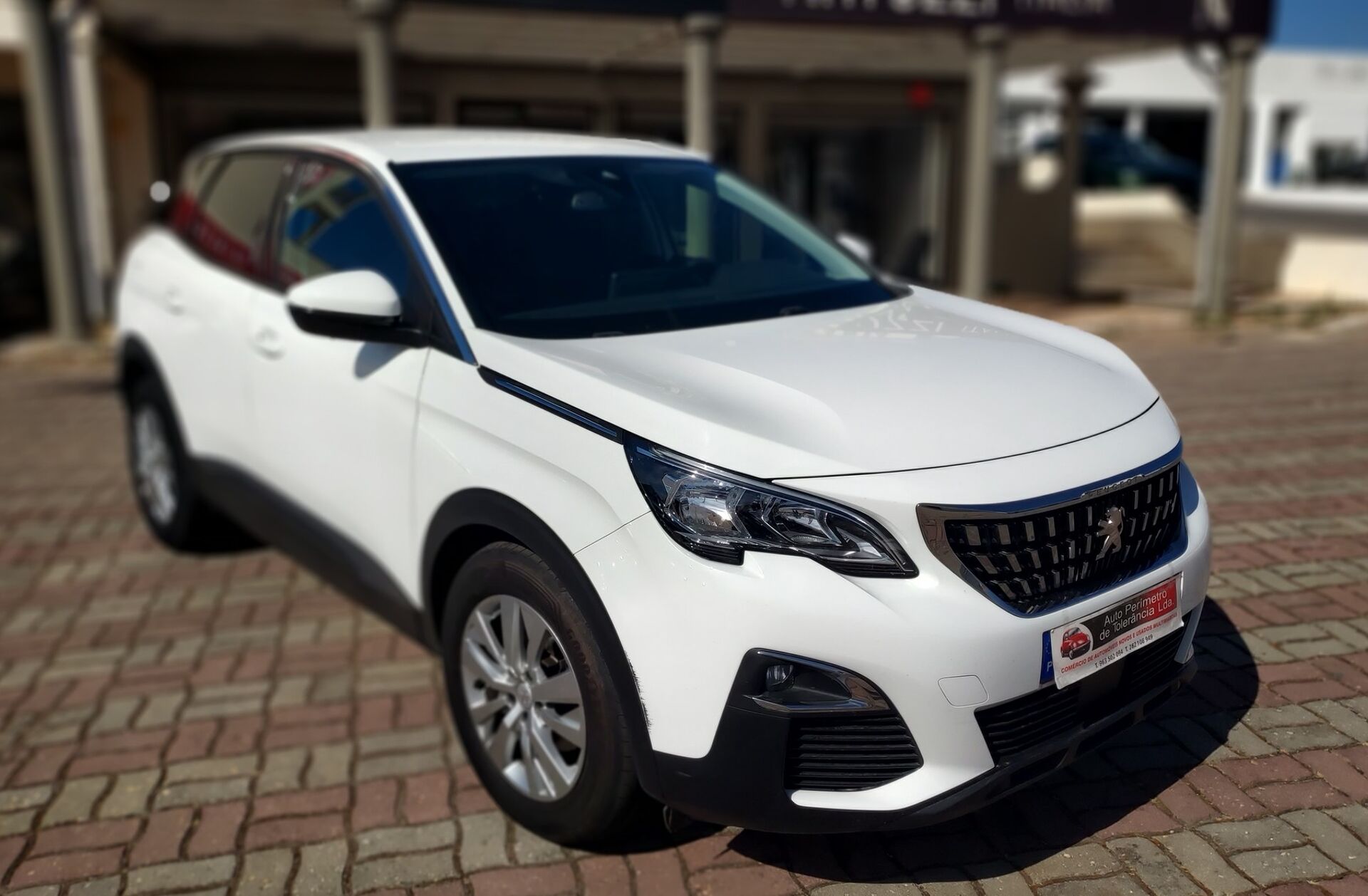 PEUGEOT 3008 1.5 BlueHDi Active Pack