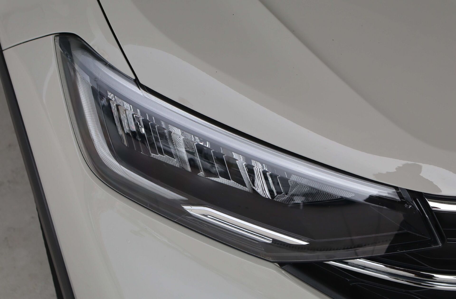 VOLKSWAGEN Taigo 1.0 TSI Life DSG