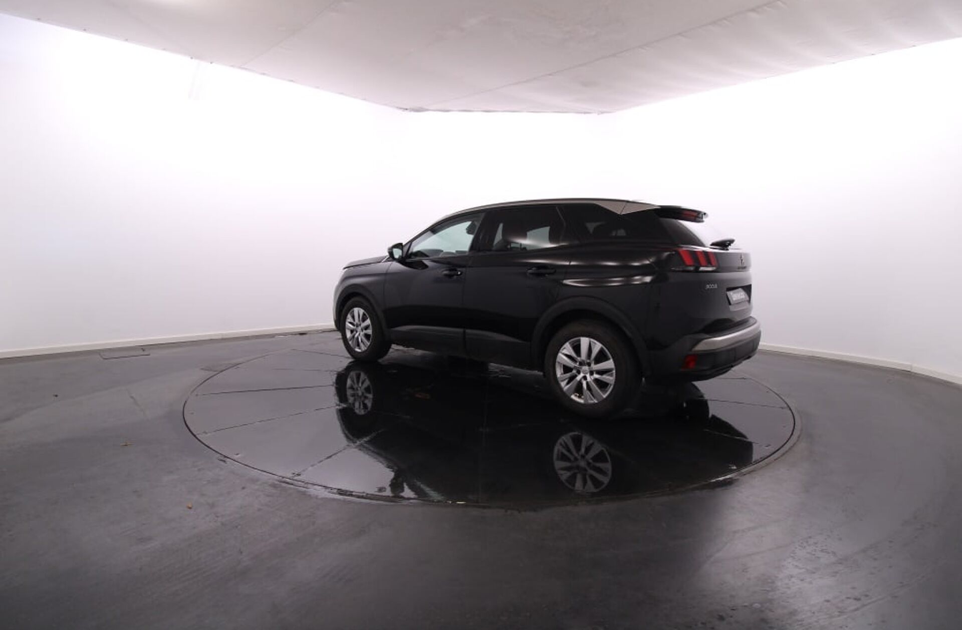 PEUGEOT 3008 1.5 BlueHDi Active