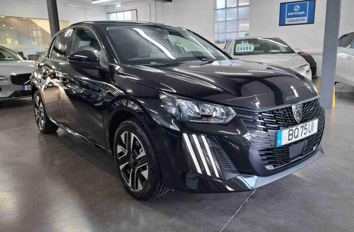 PEUGEOT 208 e- 51 kWh GT