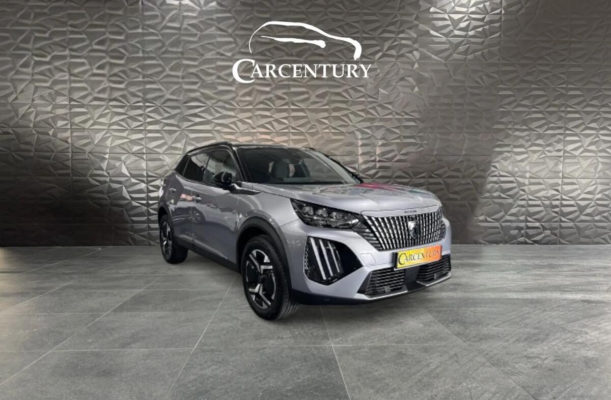 PEUGEOT 2008 1.2 PureTech GT EAT8