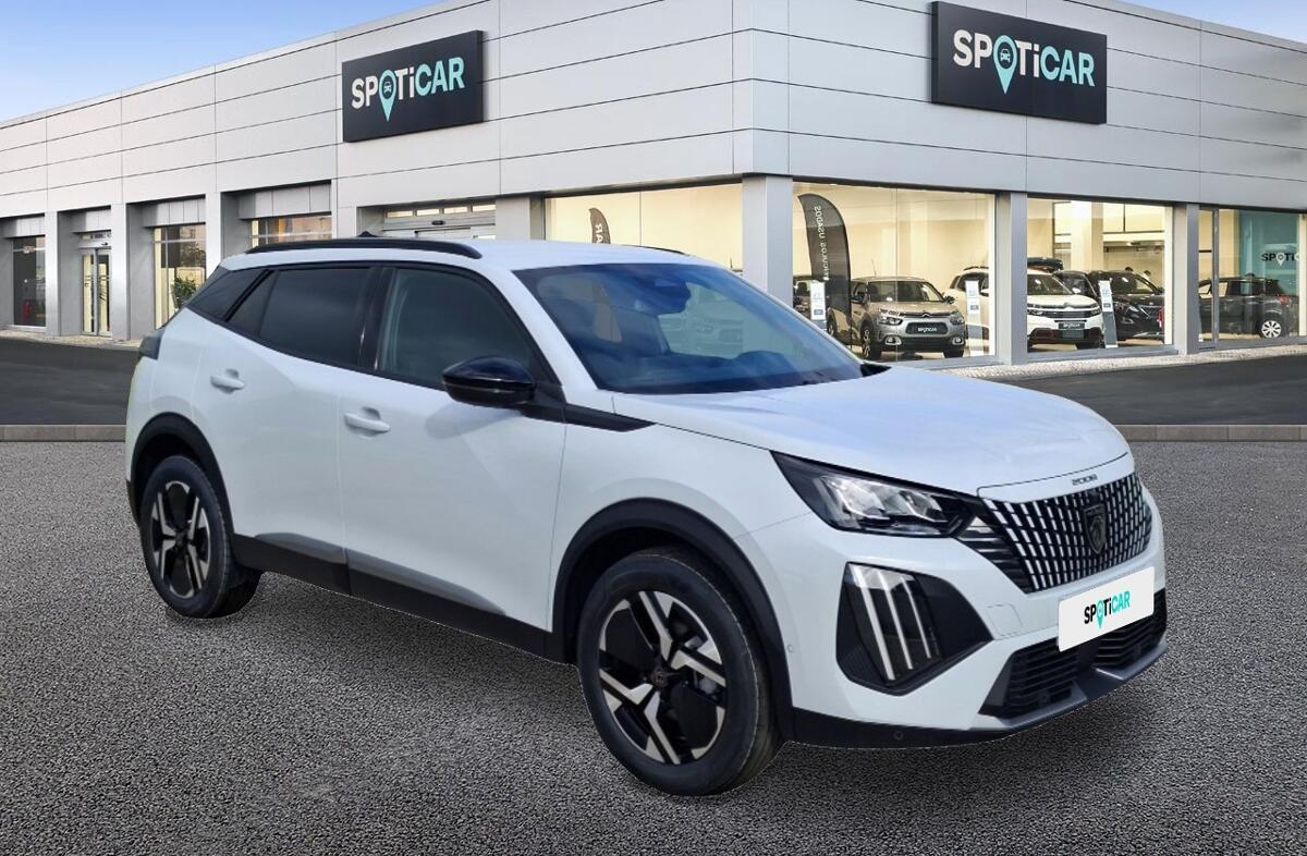 PEUGEOT 2008 1.2 PureTech Allure