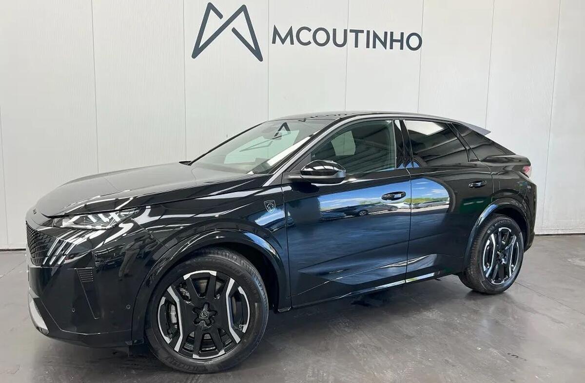 PEUGEOT 3008 e- 73 kWh GT