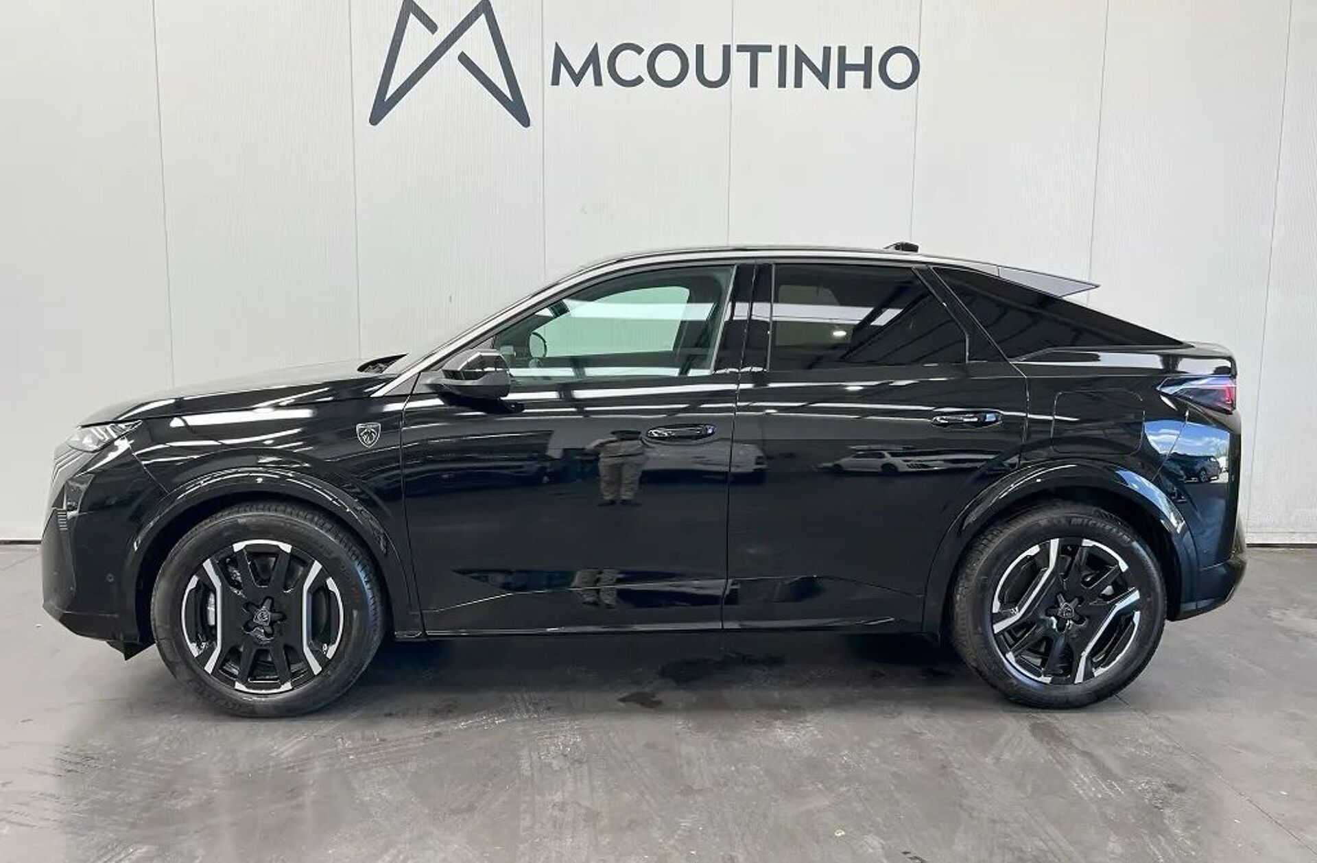 PEUGEOT 3008 e- 73 kWh GT