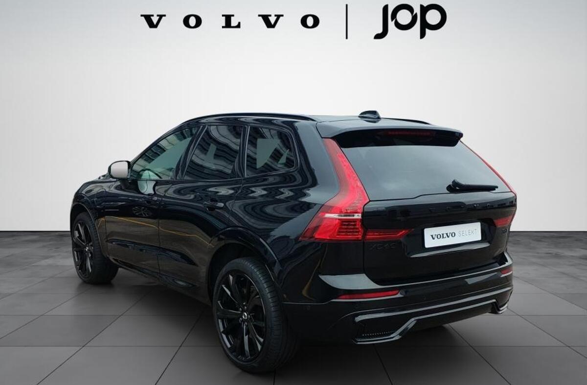 VOLVO XC60 2.0 T6 PHEV Black Edition AWD