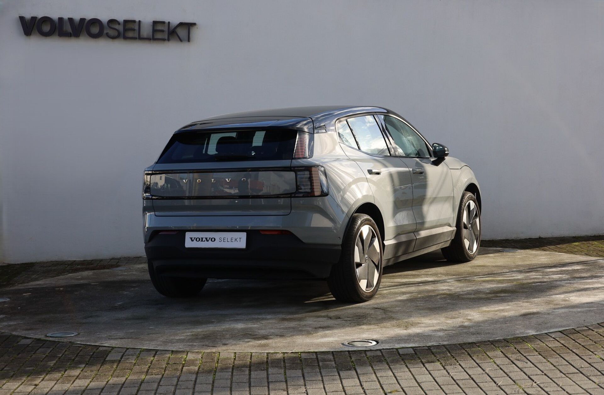 VOLVO EX30 69 kWh Twin Motor Ultra