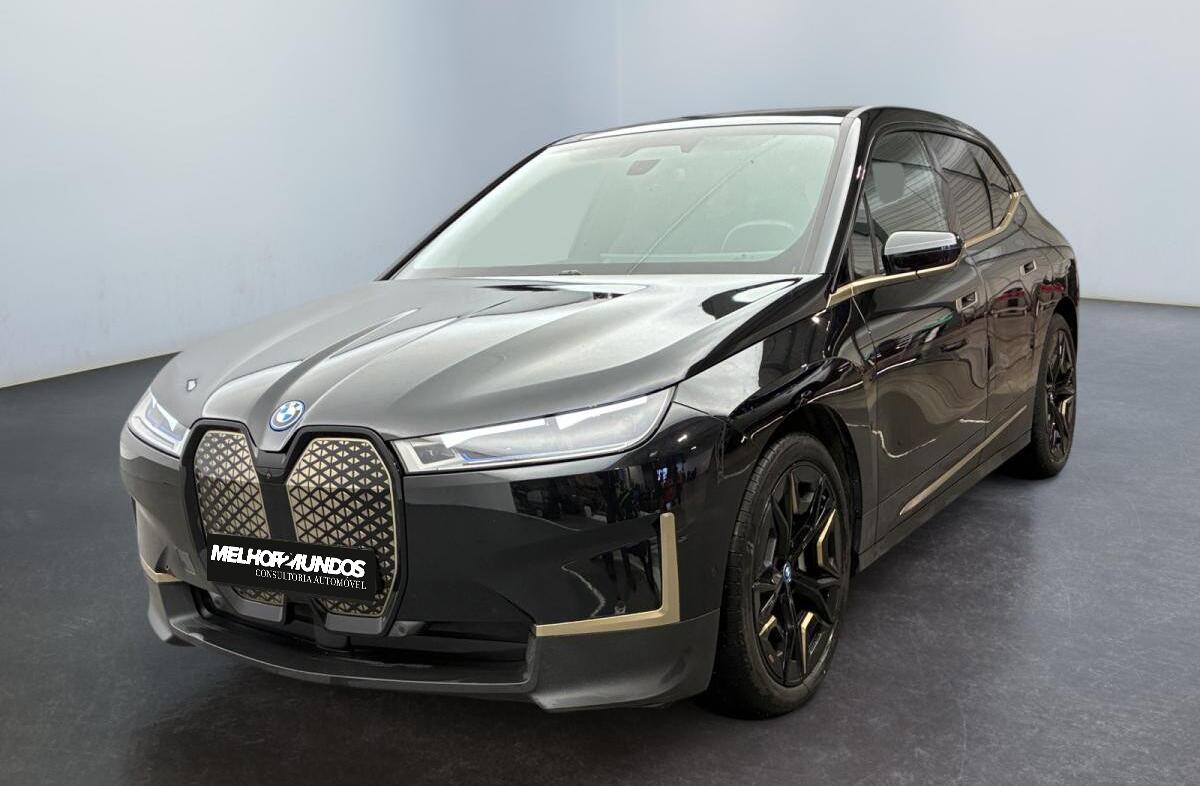 BMW iX xDrive 40