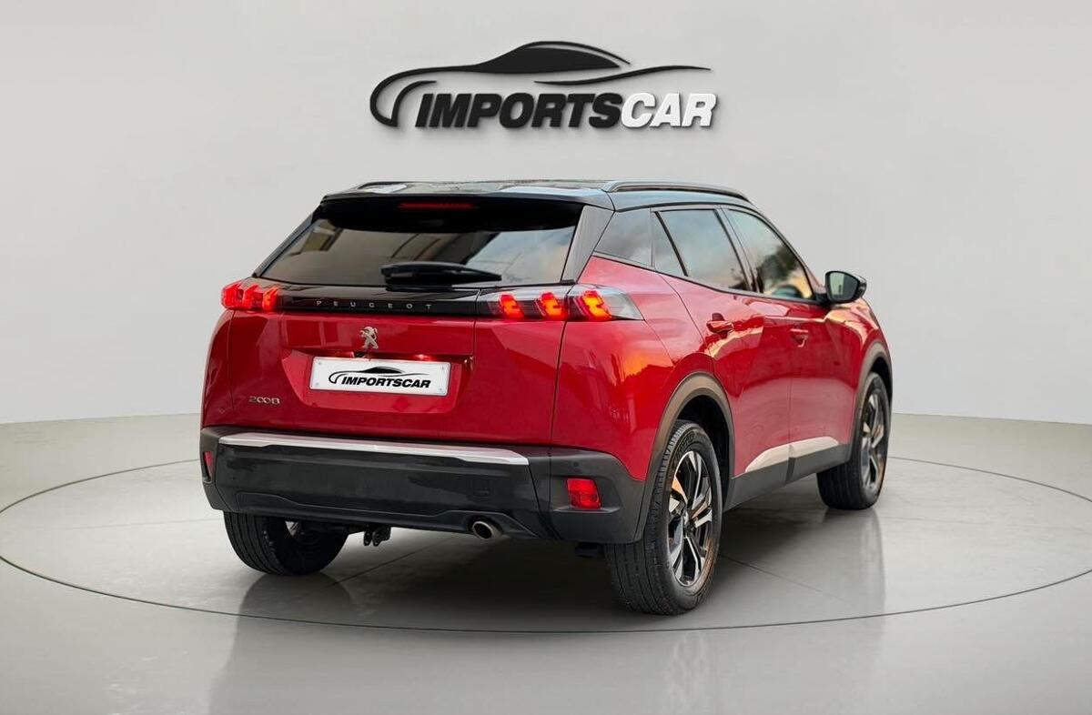 PEUGEOT 2008 1.5 BlueHDi Allure Pack EAT8