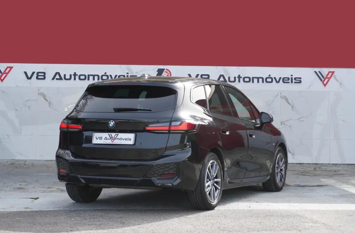 BMW Serie-2 218 i Pack Desportivo M Auto