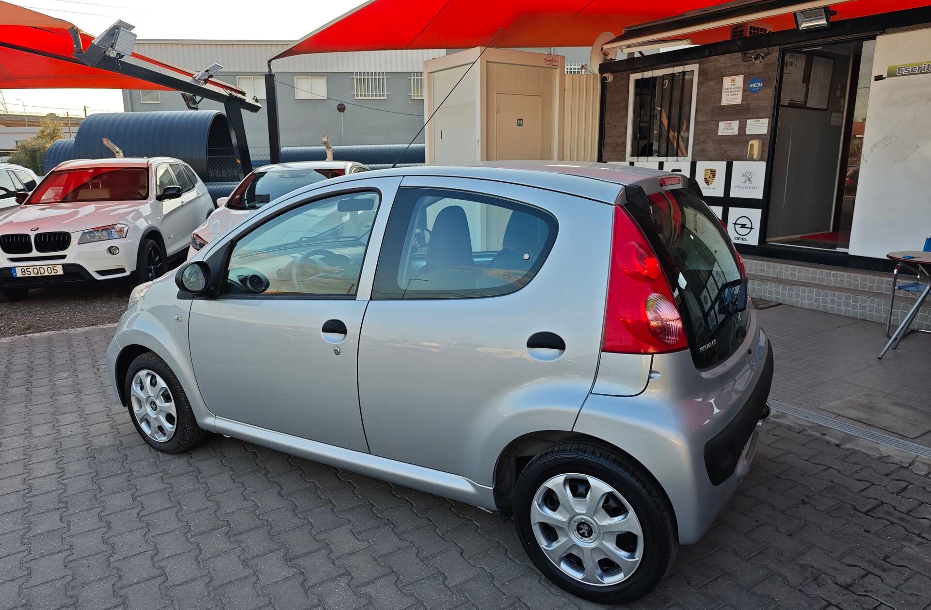 PEUGEOT 107 1.0 Active