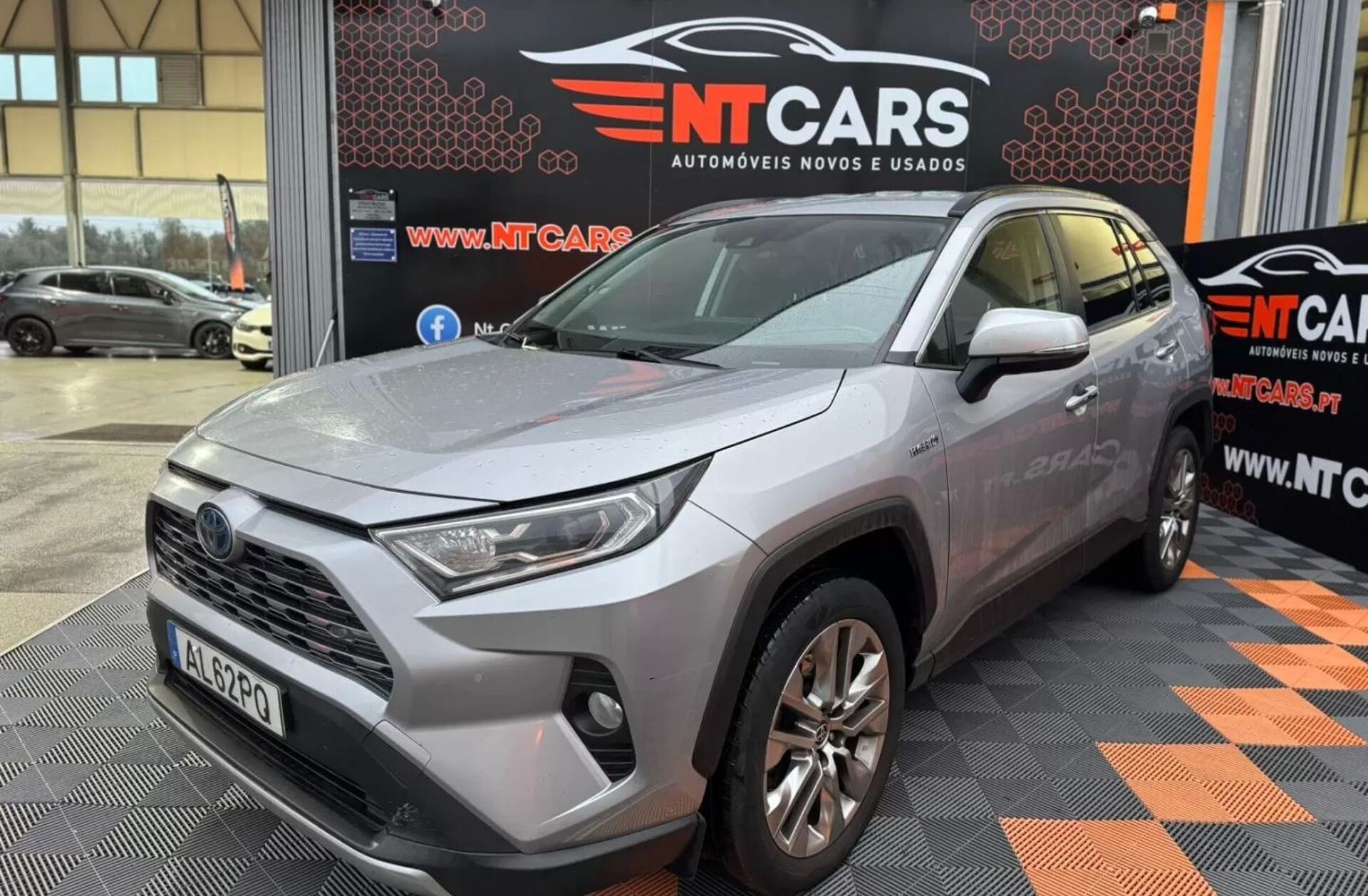 TOYOTA RAV 4 2.5 HDF Exclusive