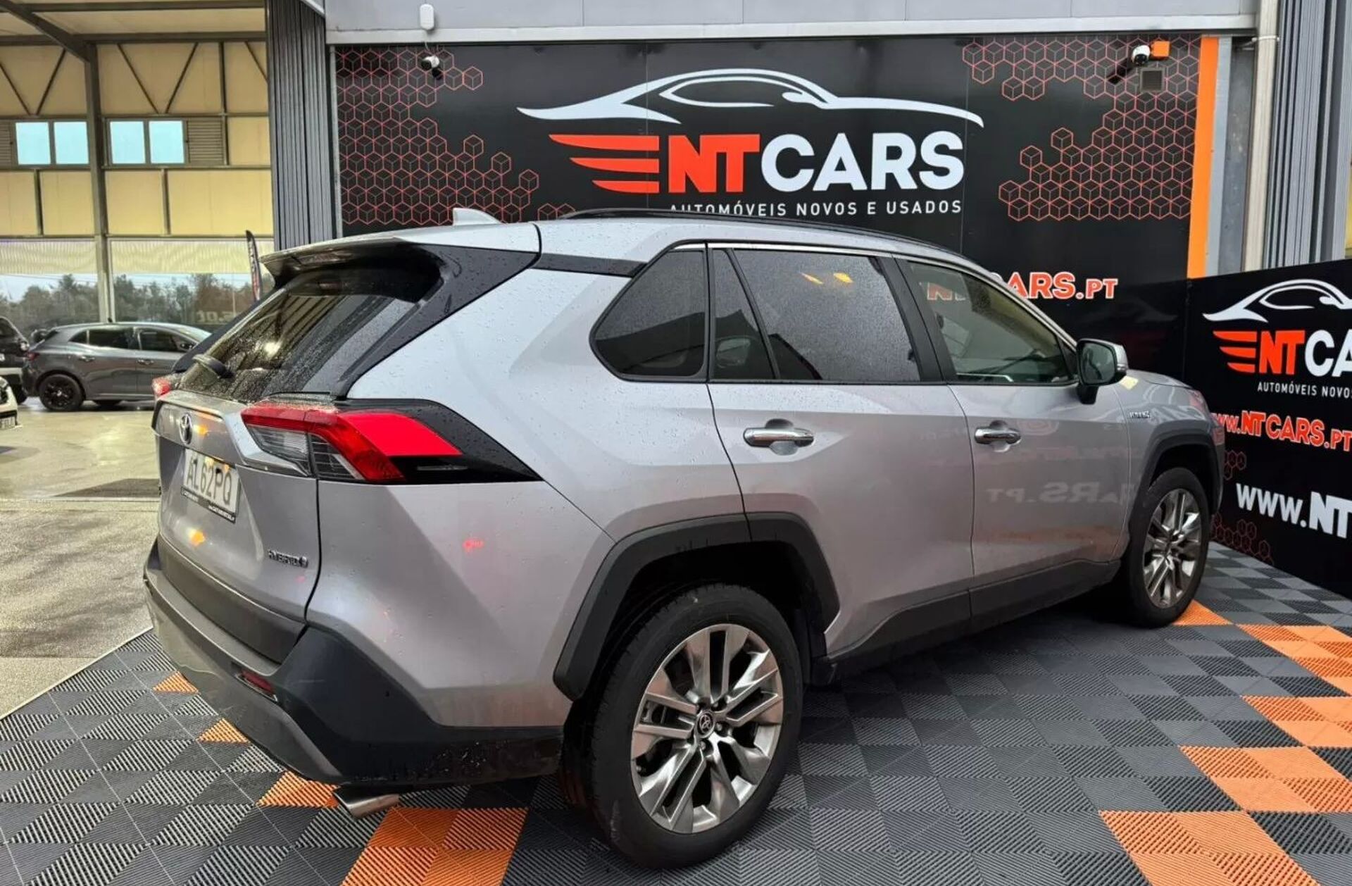 TOYOTA RAV 4 2.5 HDF Exclusive