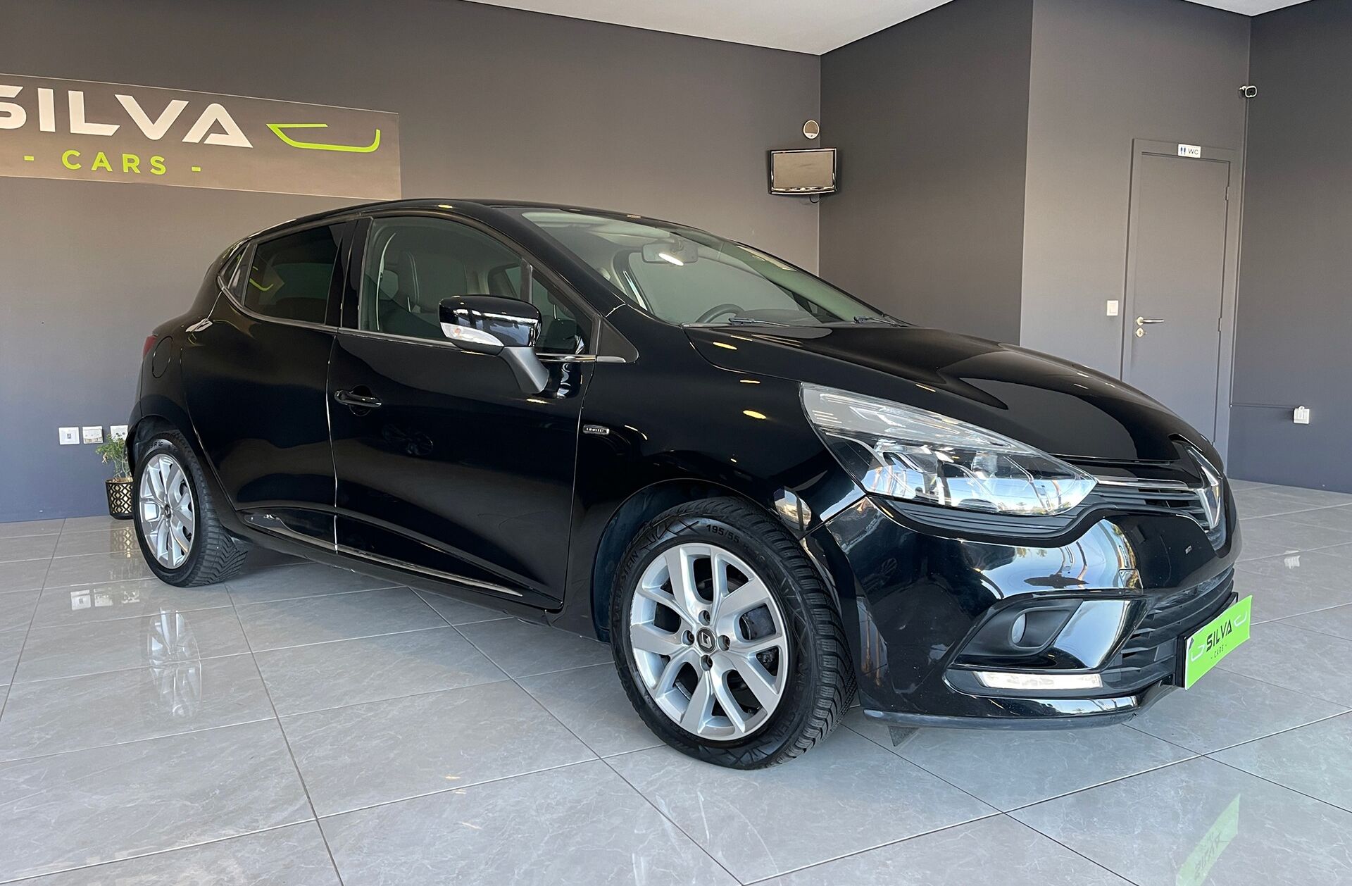 RENAULT Clio 0.9 TCe Limited