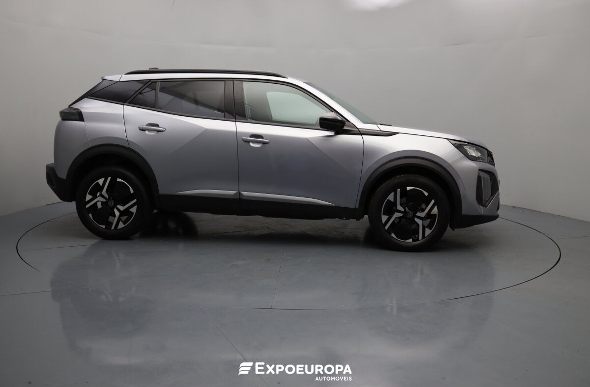 PEUGEOT 2008 1.2 PureTech Allure