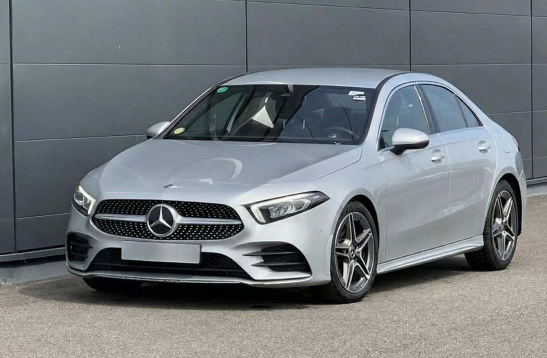 MERCEDES Classe A A 200 d AMG Line Aut.