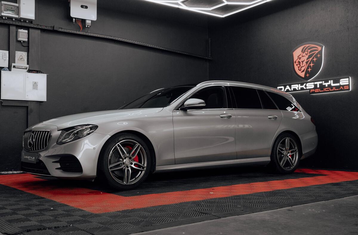 MERCEDES Classe E E 220 d AMG