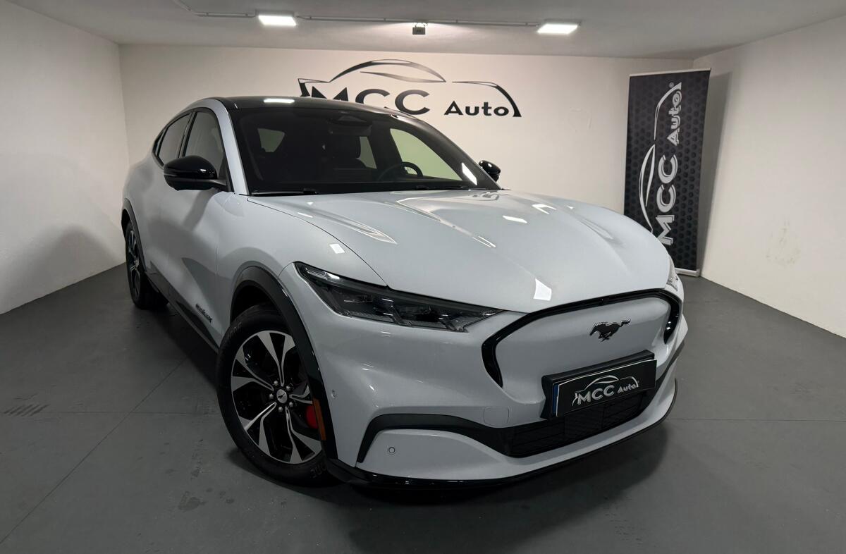 FORD Mustang Mach-E Rally AWD