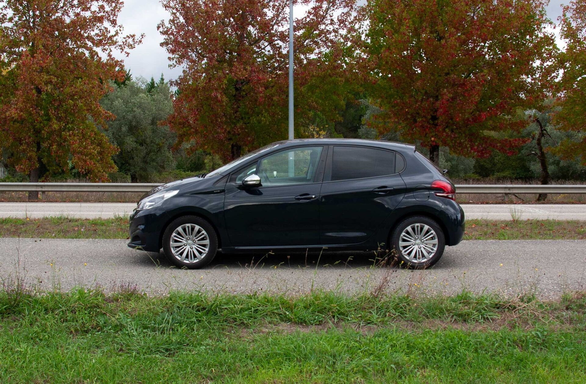 PEUGEOT 208 1.2 PureTech Allure