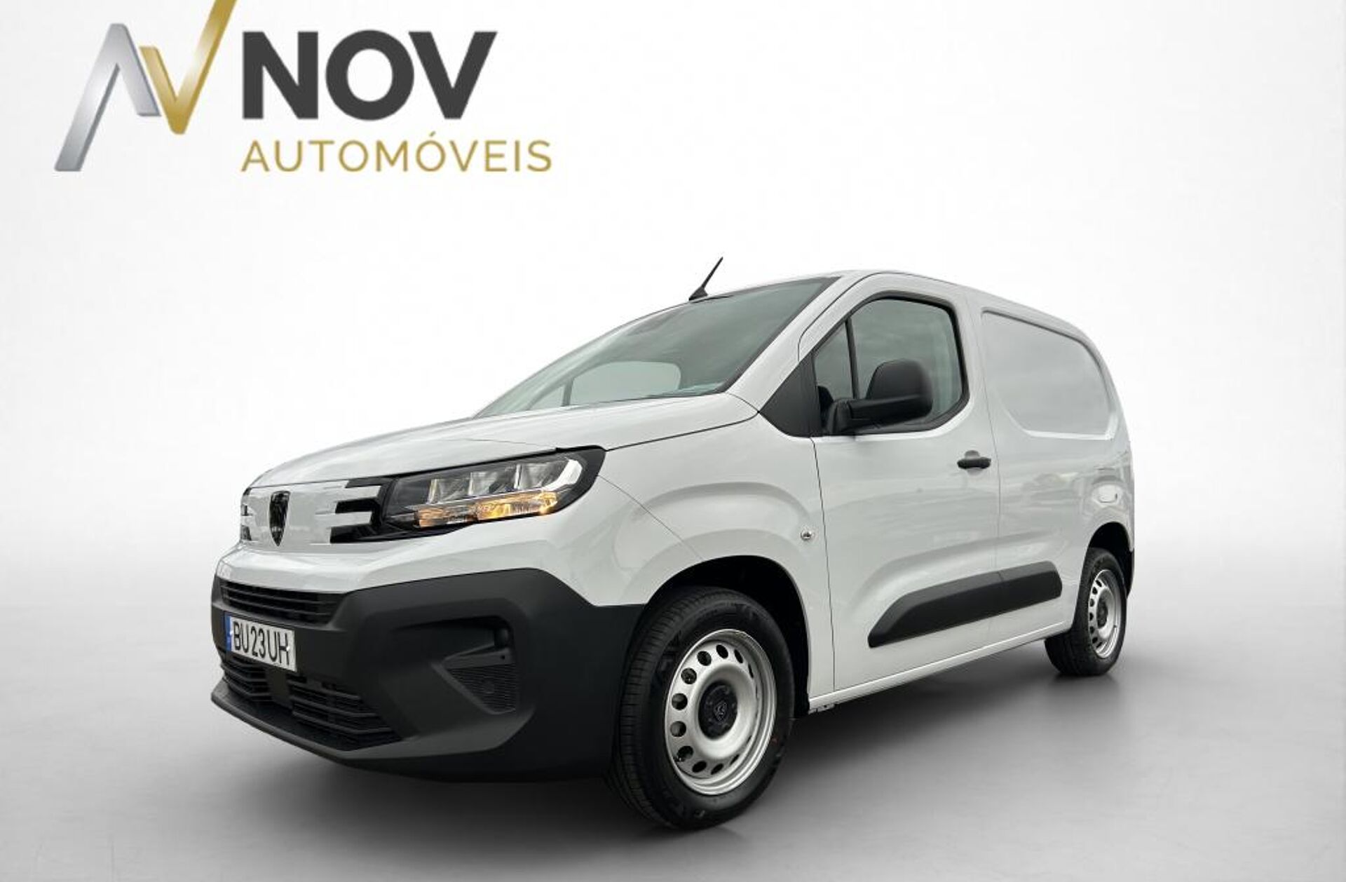 PEUGEOT Partner 1.5 BlueHDi Standard EAT8