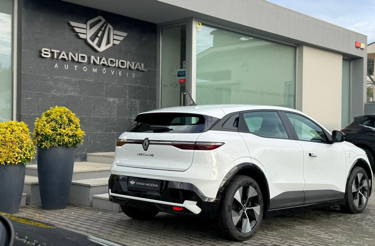 RENAULT Mégane E-Tech EV40 Equilibre