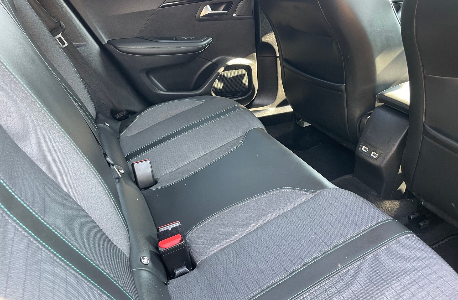 PEUGEOT 2008 1.2 PureTech Allure Pack