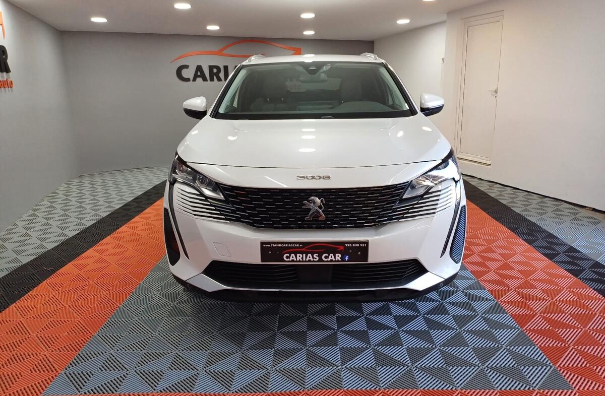 PEUGEOT 3008 1.5 BlueHDi Allure EAT8