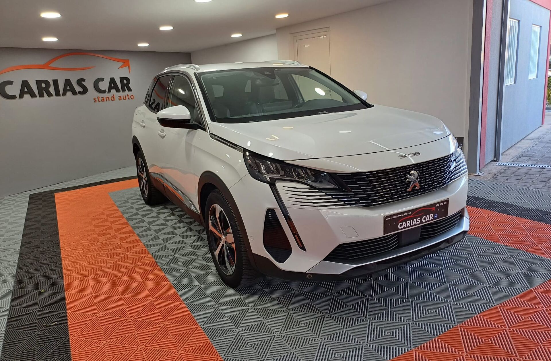 PEUGEOT 3008 1.5 BlueHDi Allure EAT8