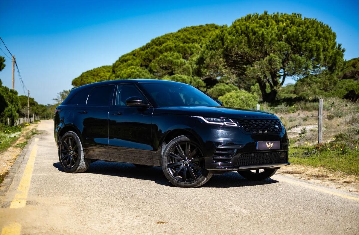 LAND ROVER Range Rover Velar 2.0 D R-Dynamic SE