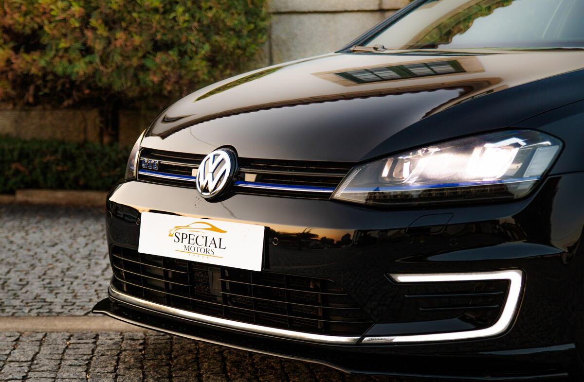 VOLKSWAGEN Golf 1.4 GTE Plug-in
