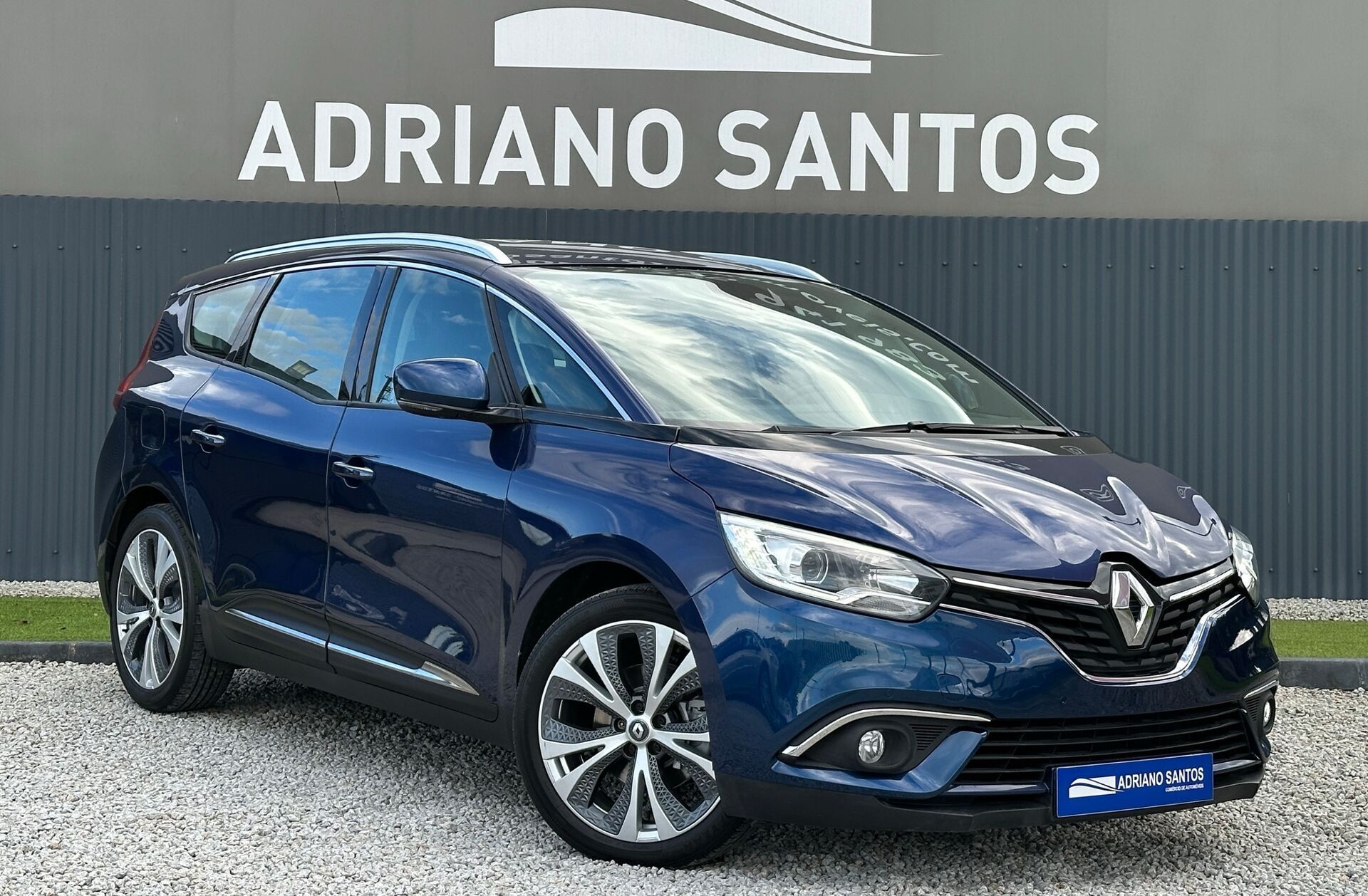 RENAULT Scénic 1.5 dCi Dynamique S SS