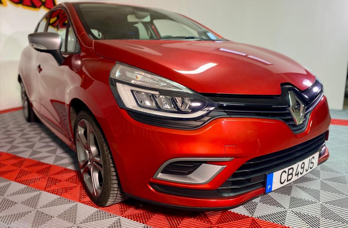 RENAULT Clio 0.9 TCe GT Line