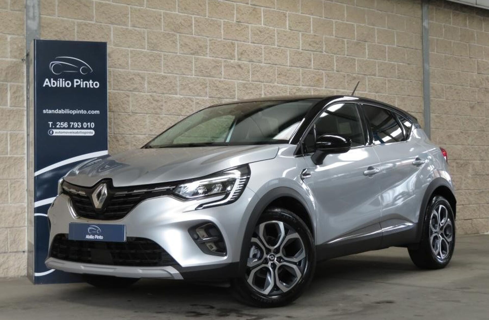 RENAULT Captur 1.0 TCe Intens