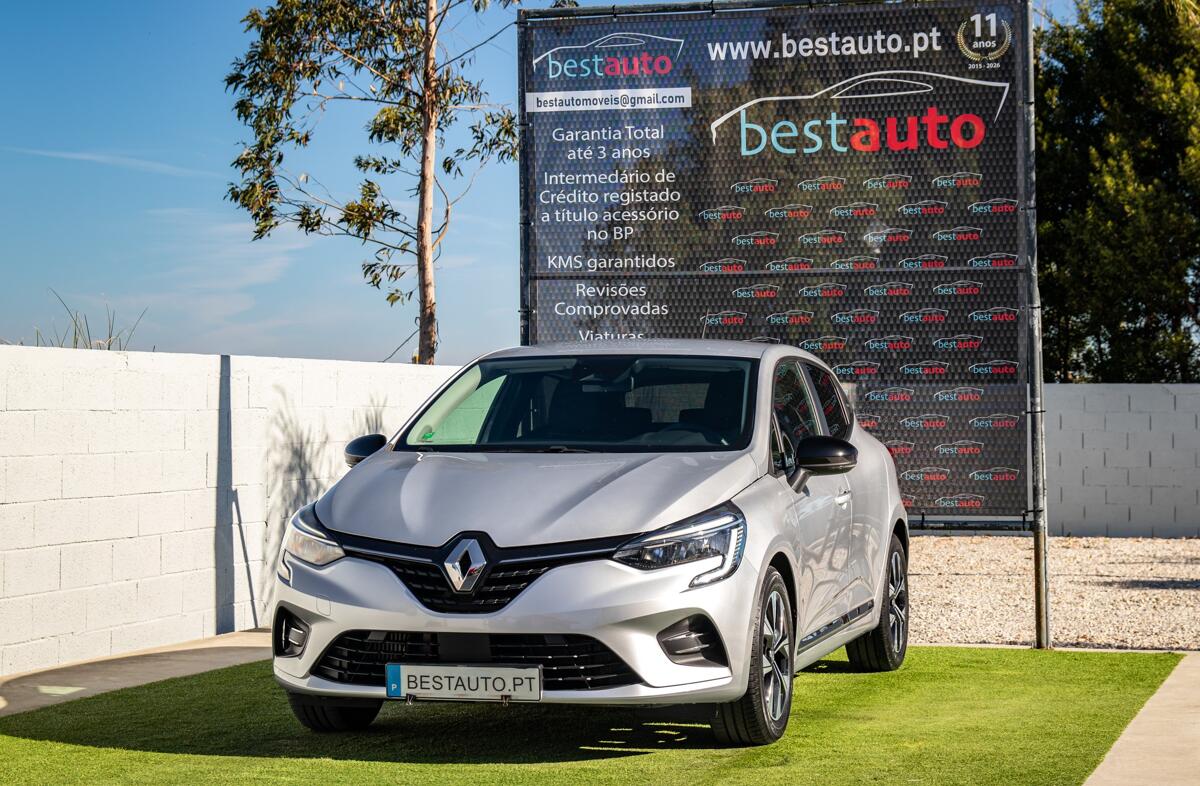 RENAULT Clio 1.0 TCe Techno Bi-Fuel