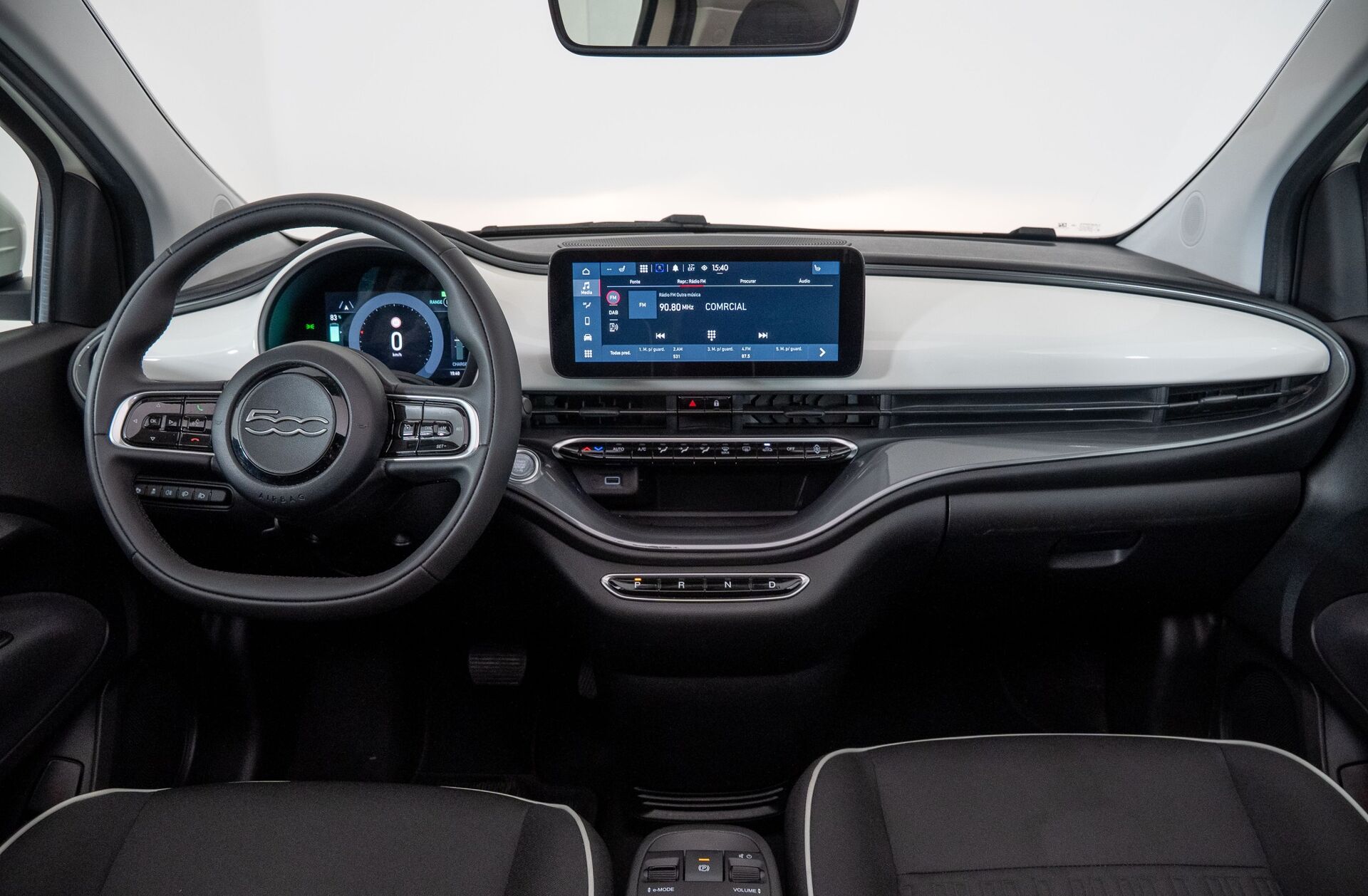 FIAT 500 C 42 kWh Novo 500