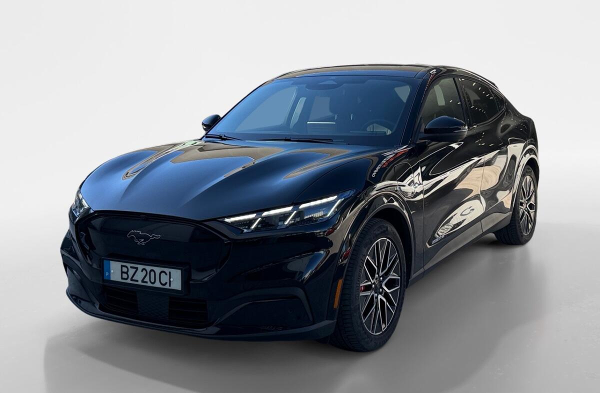 FORD Mustang Mach-E 87 kWh Premium