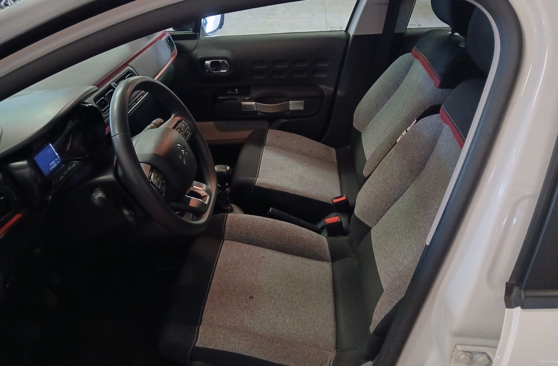 CITROEN C3 1.5 BlueHDi C-Series