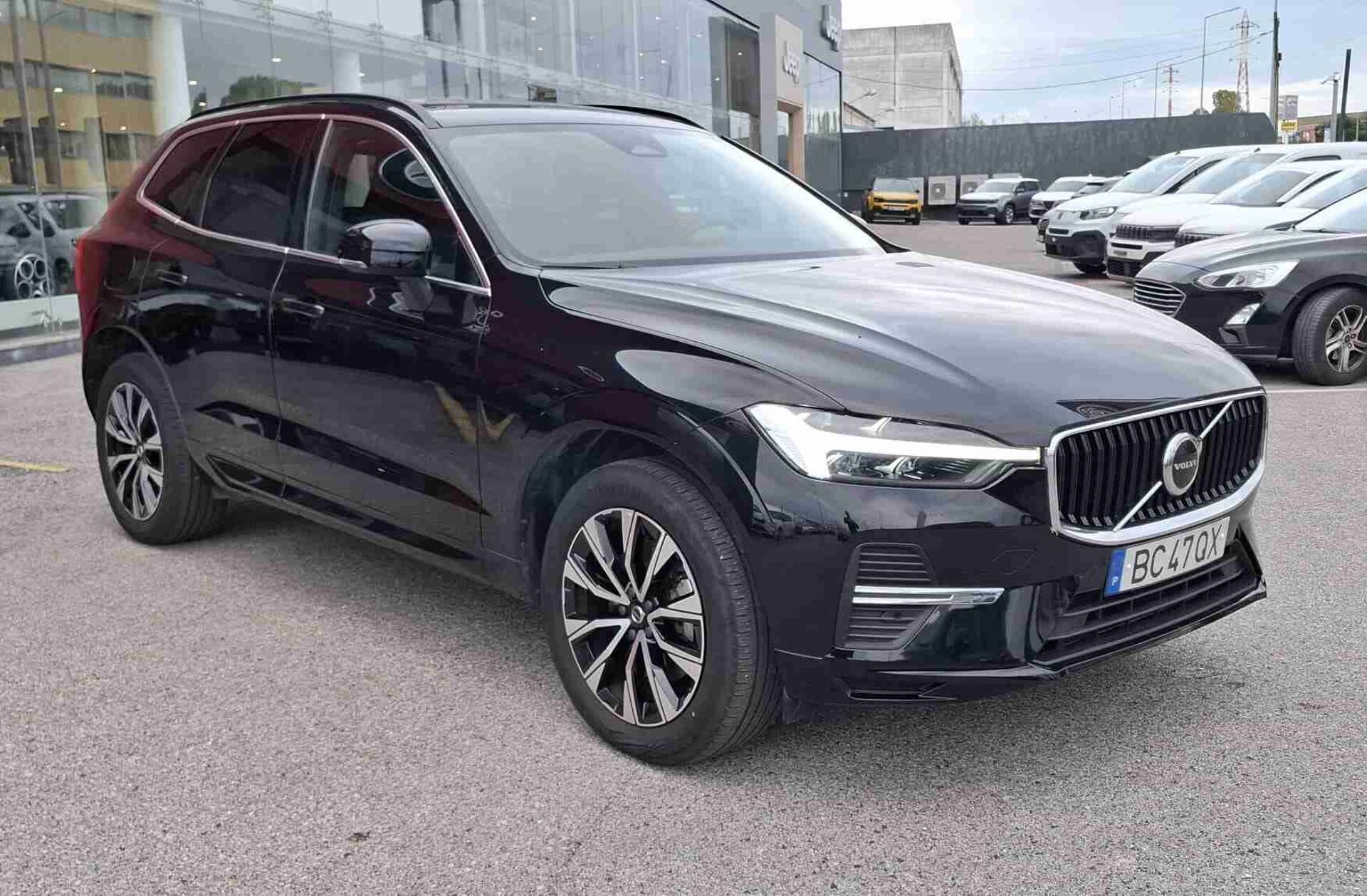 VOLVO XC60 2.0 B4 Core