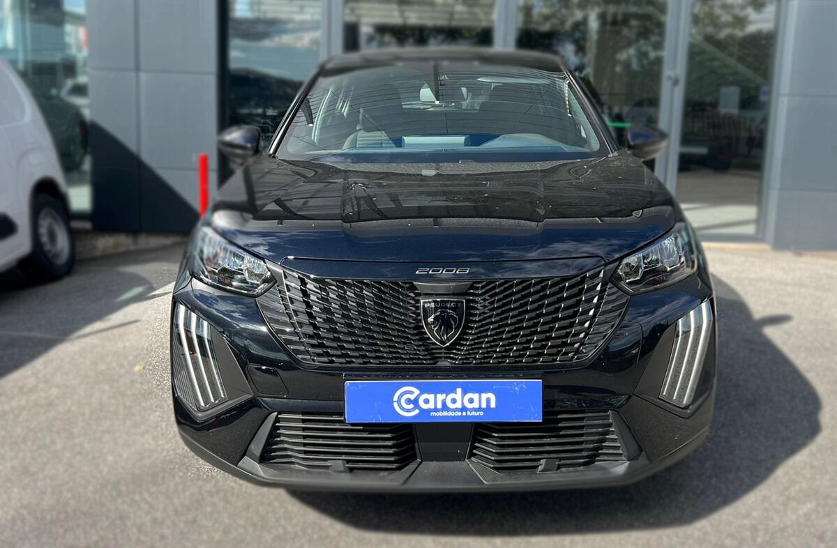 PEUGEOT 2008 1.2 PureTech Style