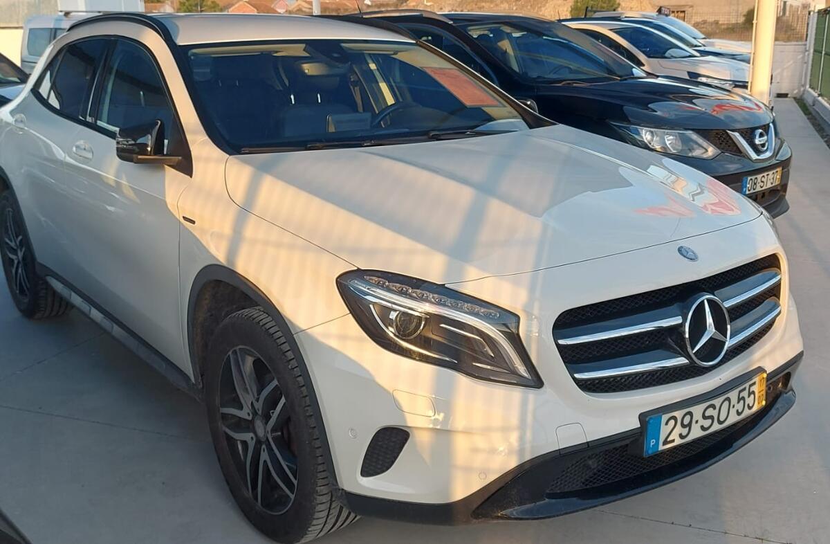 MERCEDES Classe GLA GLA 180 CDi Urban