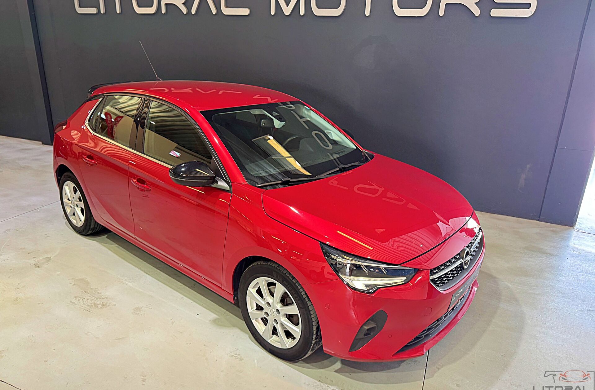 OPEL Corsa 1.2 T Edition Aut.