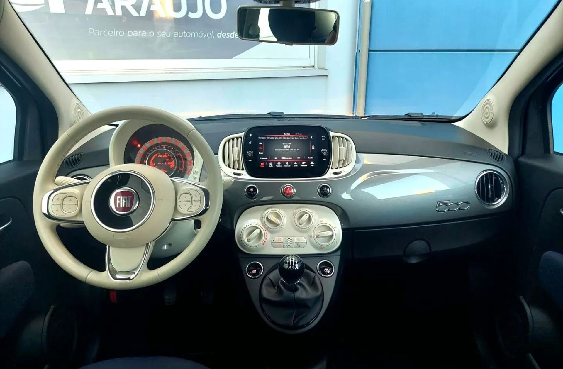 FIAT 500 C 1.0 Hybrid Club
